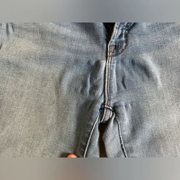 J Crew Mercantile Jeans - Women's Size 26 - Light Wash - Raw hem - Picture 5 of 16